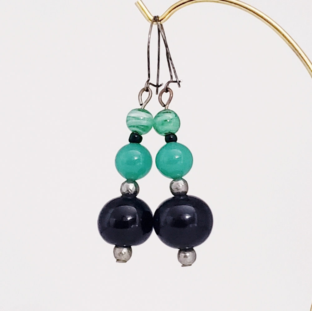 Elegant Green and Black Glass Beaded Dangly Earrings